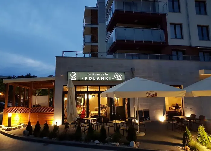 Apartament pomarańczowy z basenem,sauną-blisko morza.